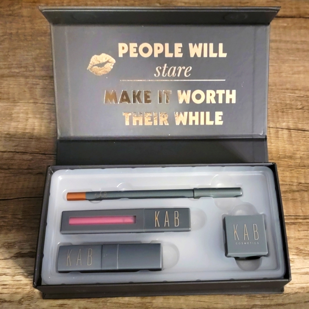 KAB Cosmetics Lip Kit - Just 4U